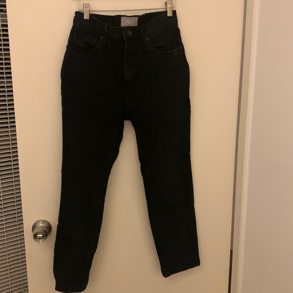 Everlane original cheeky jean in washed black size 28 cropped